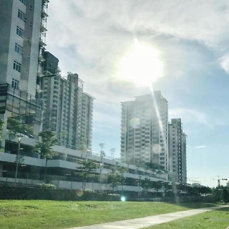 Putrajaya Dwiputra 6 Plus 1 Pax Blissful Fully Air-Con Suite Εξωτερικό φωτογραφία